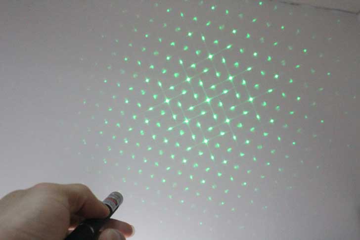 Laser  pointer grün 100mw HTPOW
