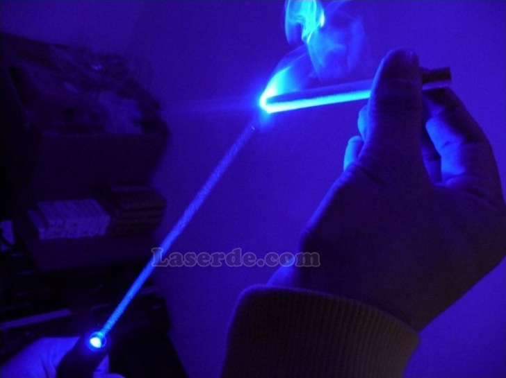 blauer laserpointer 2W