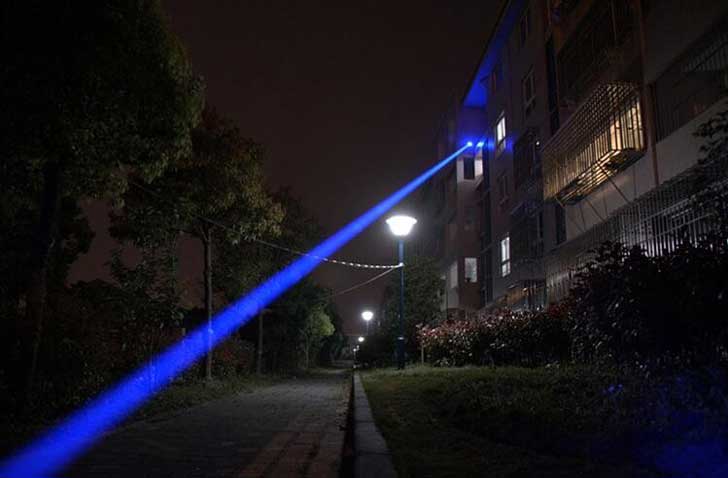 Starker Laserpointer 10w